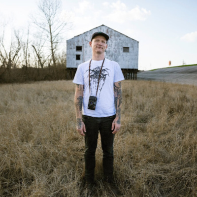 Rock 'n Roll Ghost S5 E04 - Interview with photographer/author Beau Patrick Coulon (Revel & Revolt)