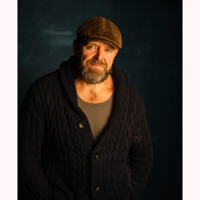 Rock 'n Roll Ghost S6 E09 - Interview with filmmaker Joe Carnahan (Copshop)