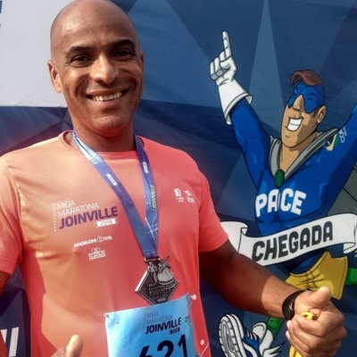 Corrida de rua mudou o humor e a vida do eletricista de automóvel Marcelo Inácio