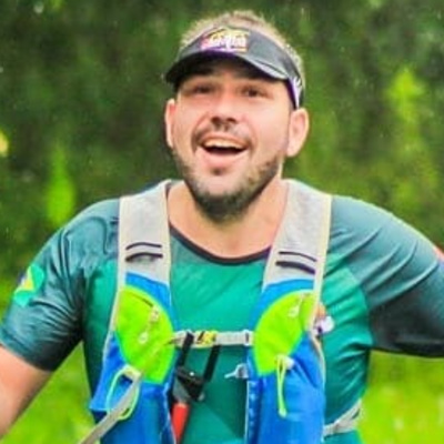 Conheça o metalurgico Cezar Vianei que deixou a obesidade e o sedentarismo de lado pra se tornar um maratonista