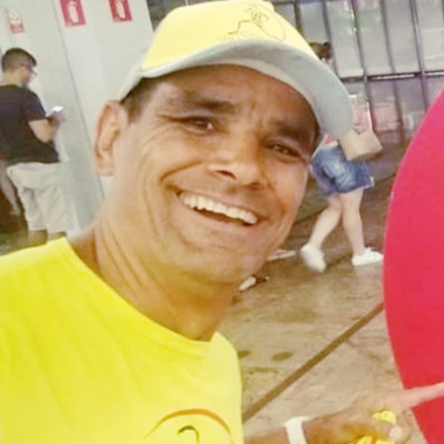 Conheça a Confraria das Corridas, liderada pelo servidor público Fausto Egídio, que ama motivar os corredores de rua