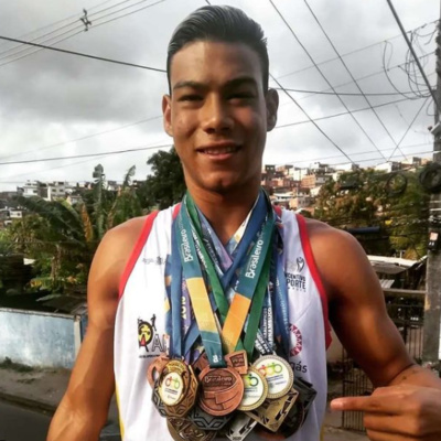 Antiguru #0042: Fábio Vitorio (Tubarãozinho)