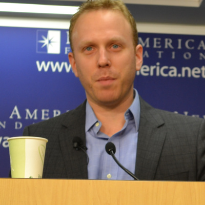 From War Propaganda to Corona Realism w/ Max Blumenthal