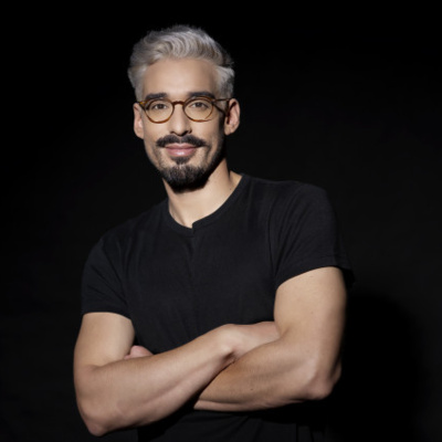 Comedian Serkan Ates-Stein im Interview - "In meinem Kopf war immer ein kleiner Mann, der gesagt hat, Du musst auf die Bühne" episode artwork