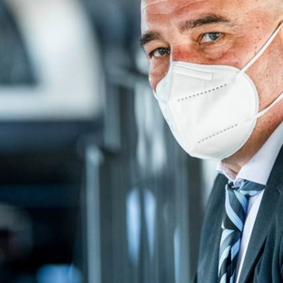Pacienti jsou čím dál více informovanější, říká ředitel VZP ČR Zdeněk Kabátek