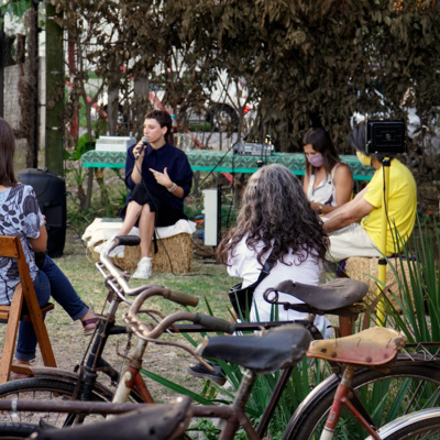 Presentación del libro La Tierra NO Resistirá