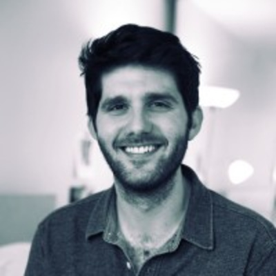 #139 How to react to a prospects who really wants to see a demo with Yoav Susz, VP Global Revenue at Contractbook