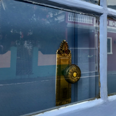 Porta 16 - Portas que se fecham