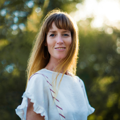 Feeling Adrift in an Early Menopause - Jill chats with Lisa Berry