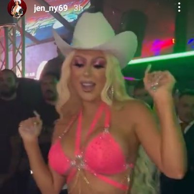 Riverside, Cali's new artist, Jenny69, The Latina Megan Thee Stallion going viral with her "La 69" hit  episode artwork