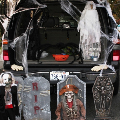Is Trunk or Treating ruining the Halloween experience? episode artwork