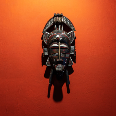 S4-EP5: If Kings & Queens sold people as gifts. Why are African artifacts considered stolen?