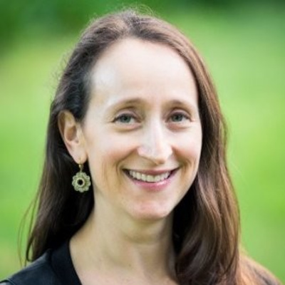 E16 - Interview with Leeatt Rothschild, Founder of Packed with Purpose