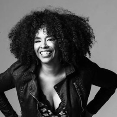 CURVY CHRONICLES- STORIES OF STRONG WOMEN