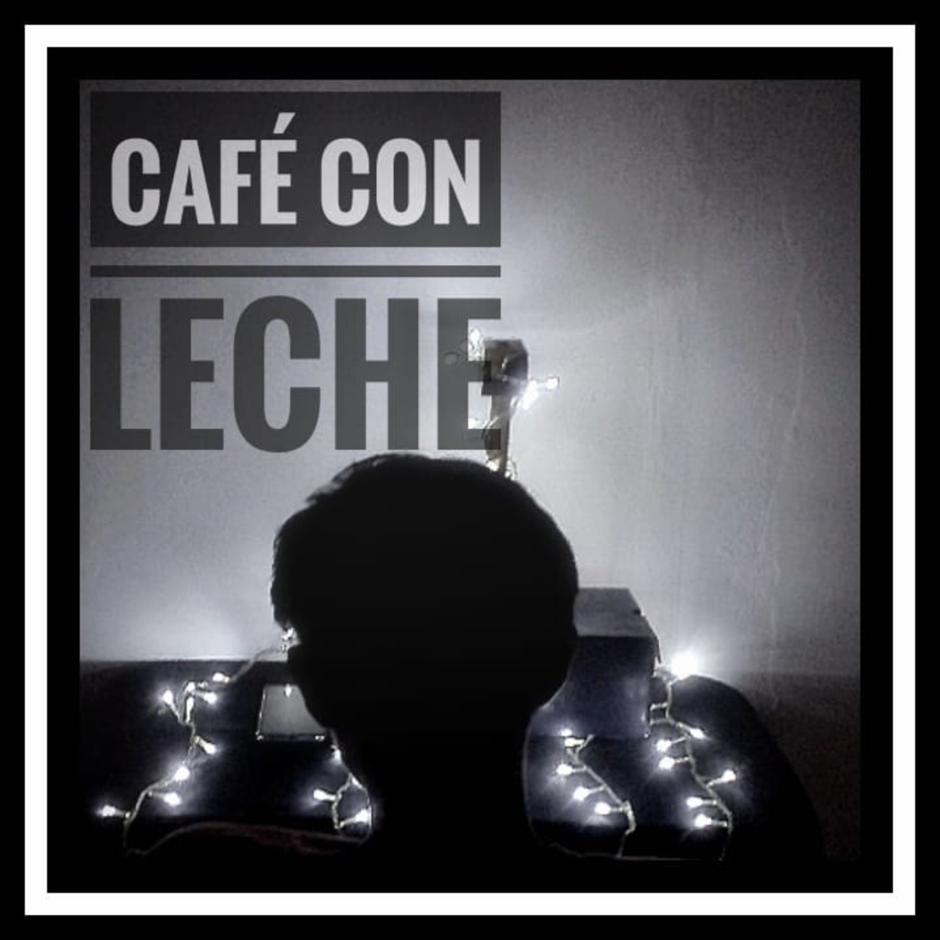 CAFÉ CON LECHE