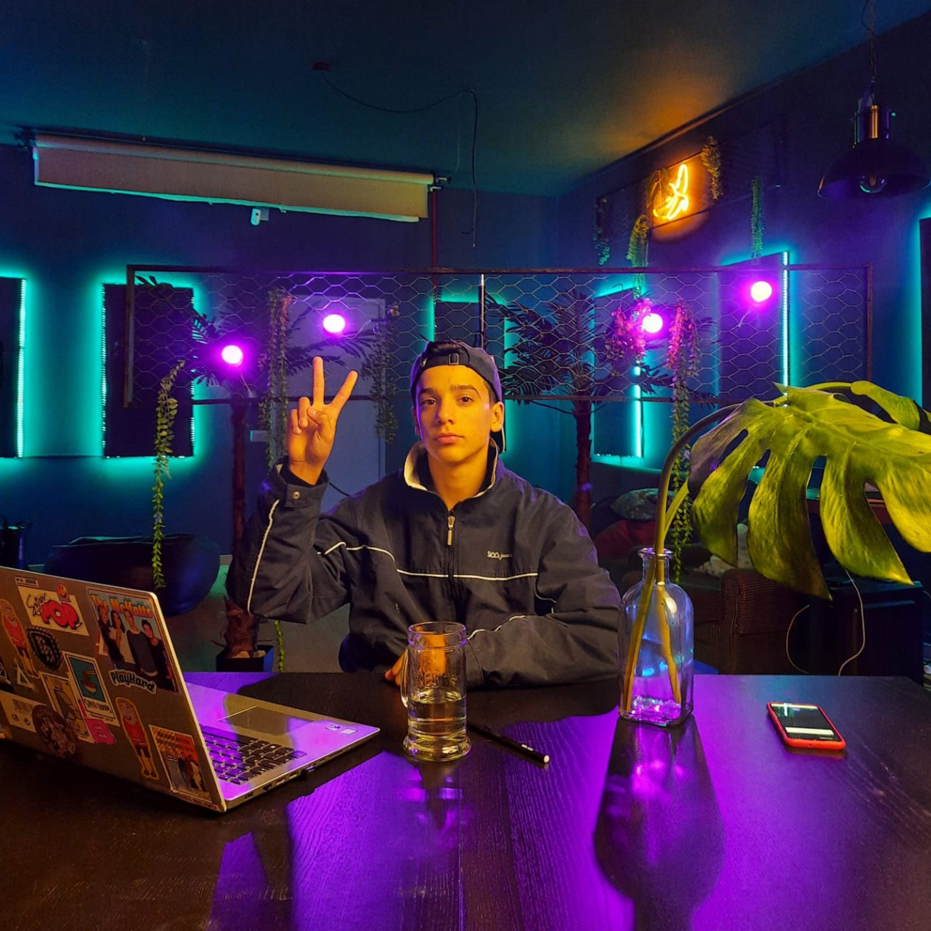 Quem Nada Não se Afoga