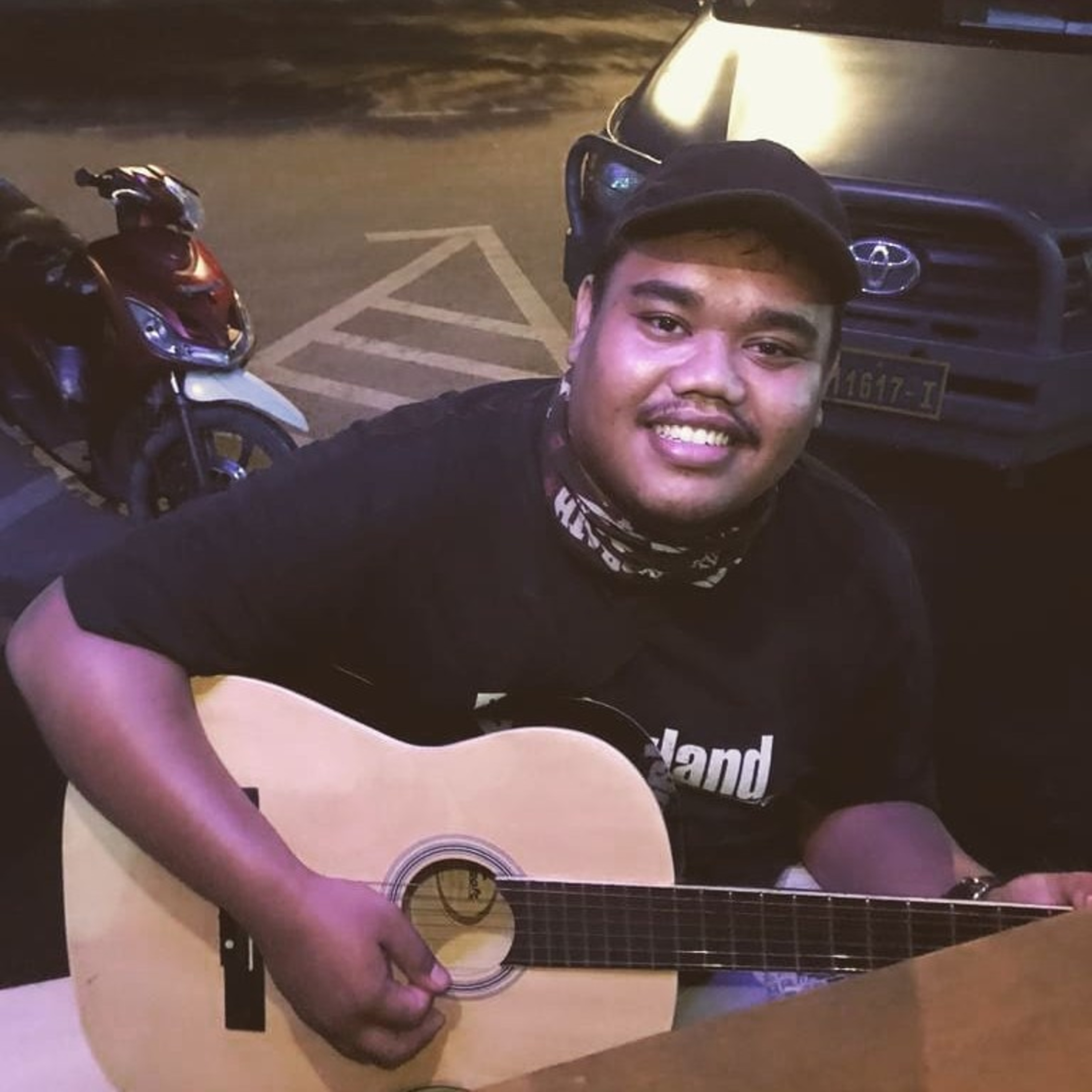 PODCAST ANDRE DAN PARA SAHABATNYA