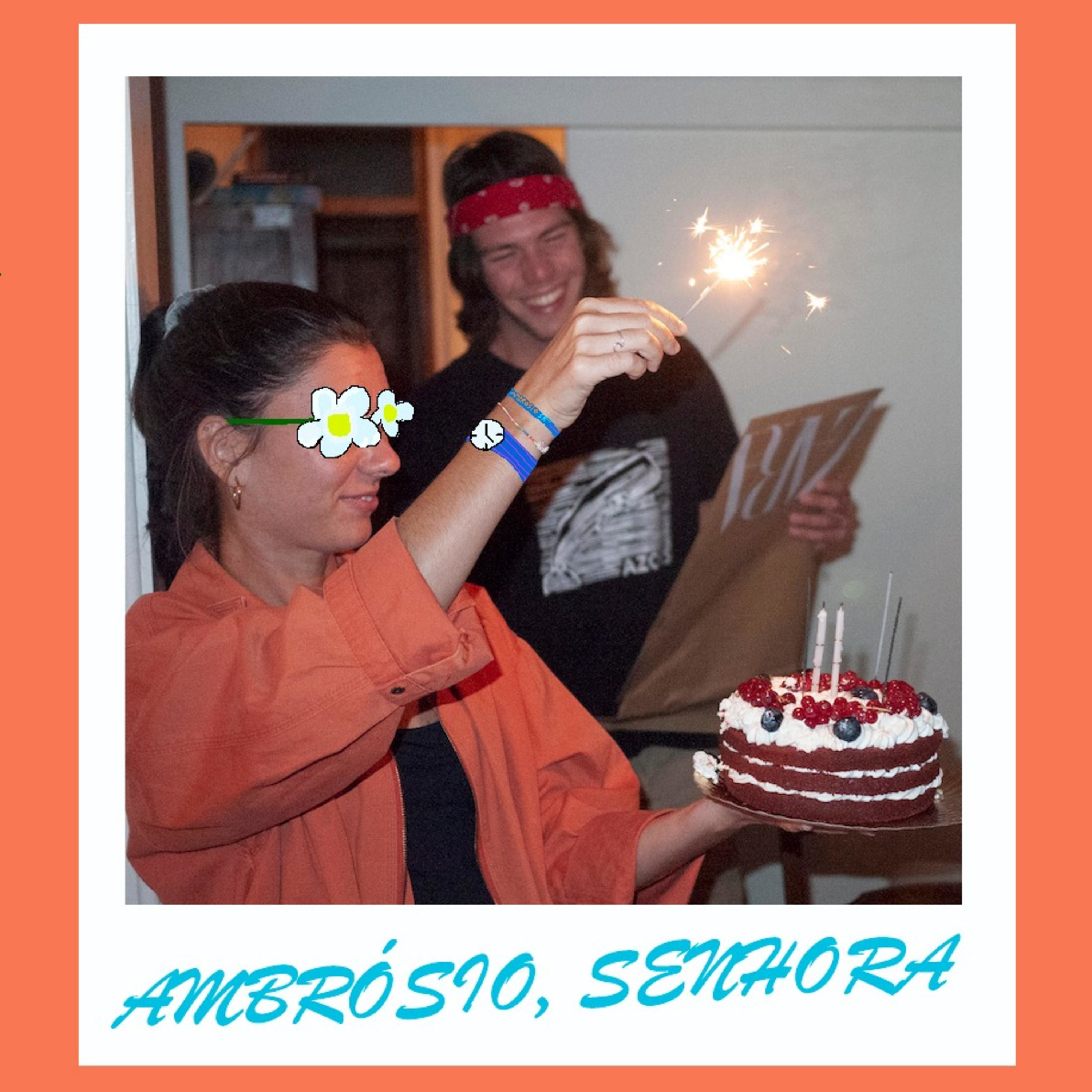 Ambrósio, Senhora