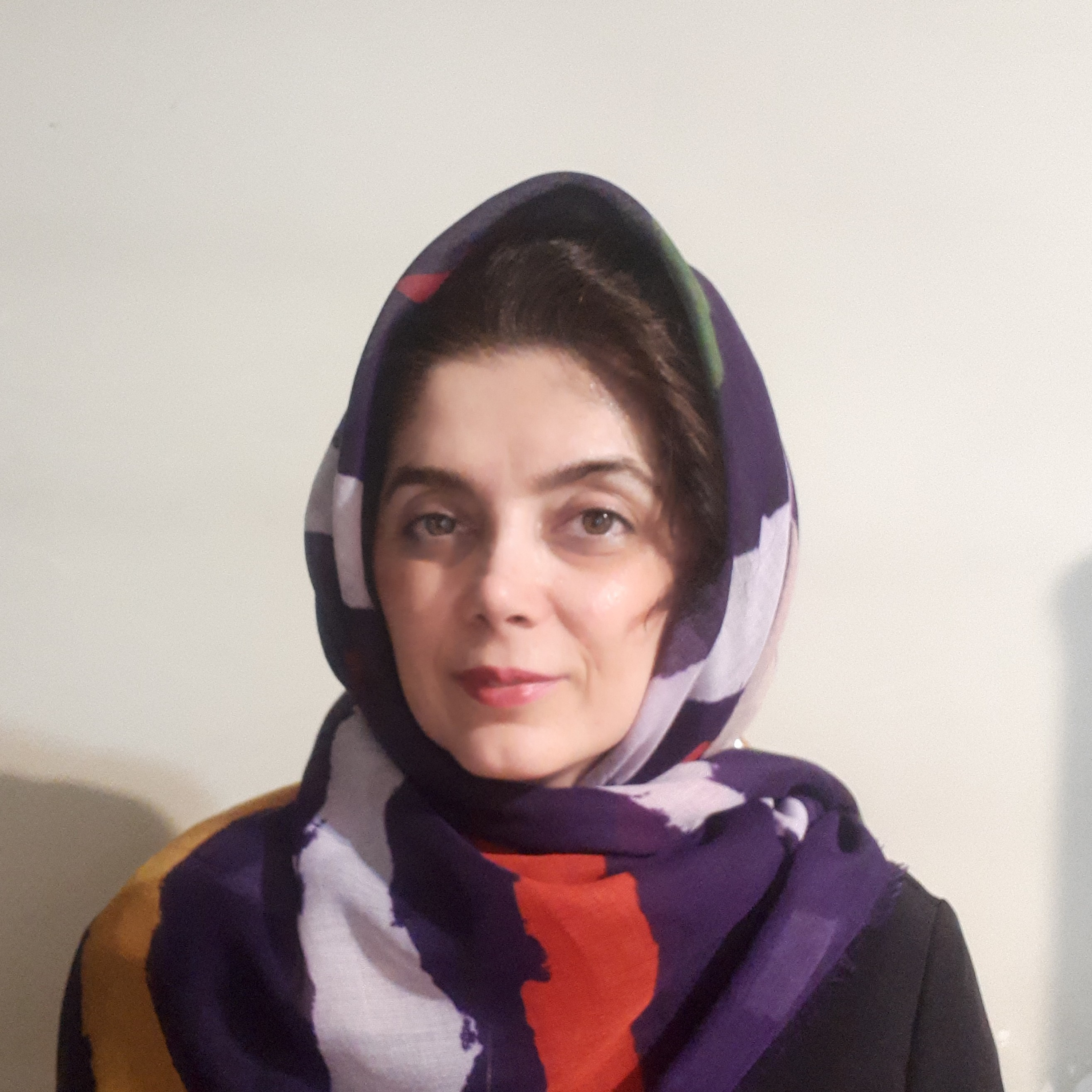 کاور نازنین