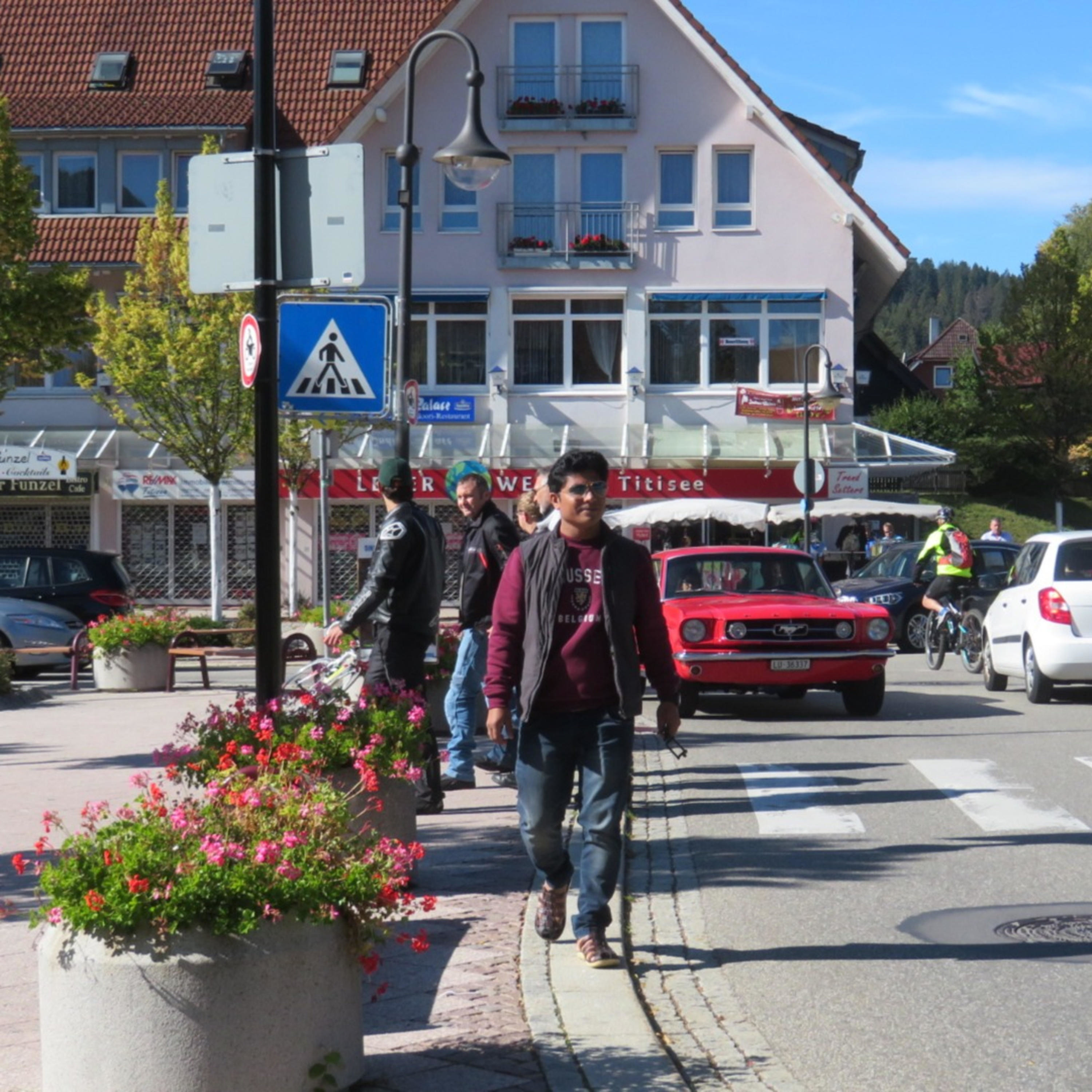 English - Around Us...