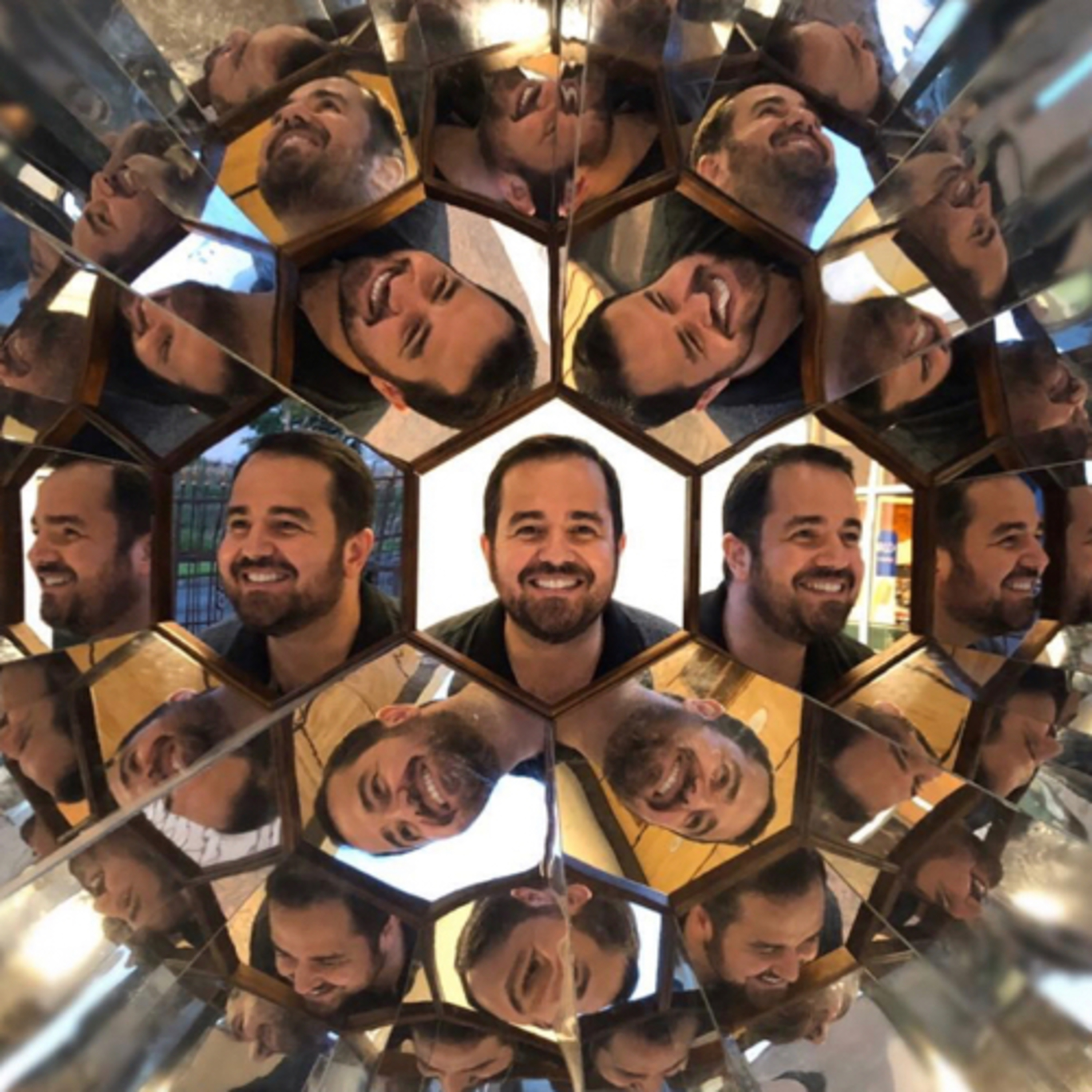 Mario Reflexivo