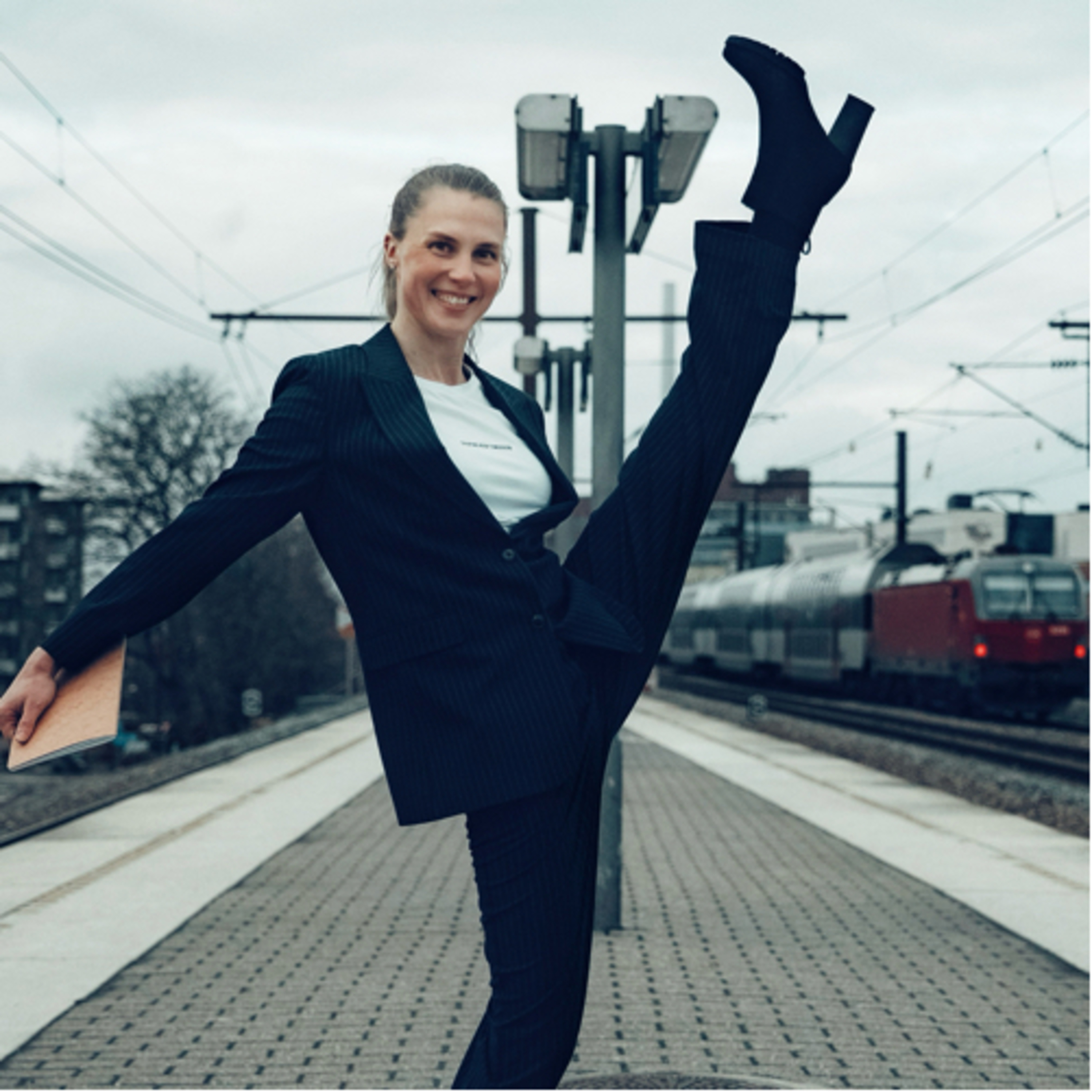 Perfectionism with Saana Koljonen  episode artwork