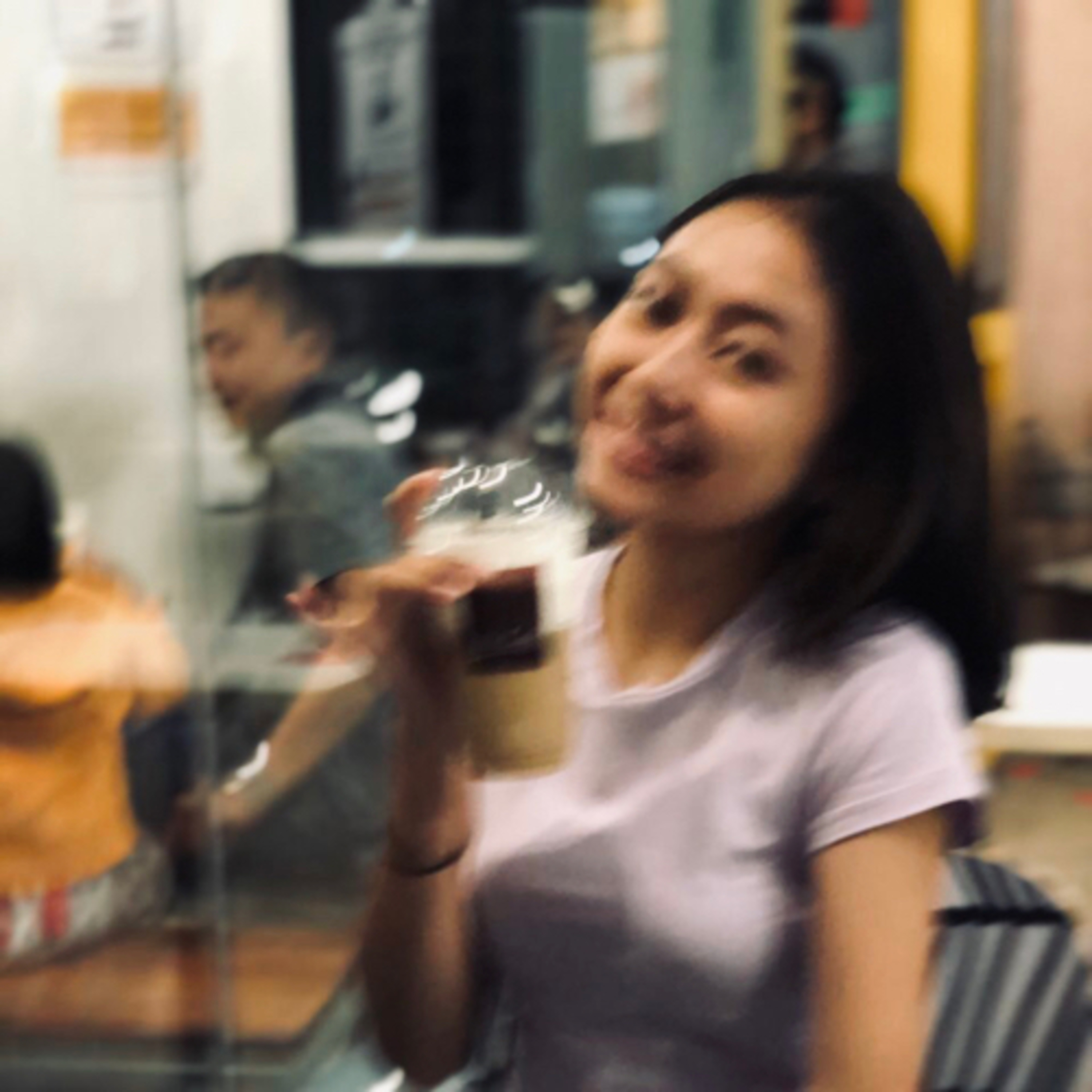 teman tidur vina