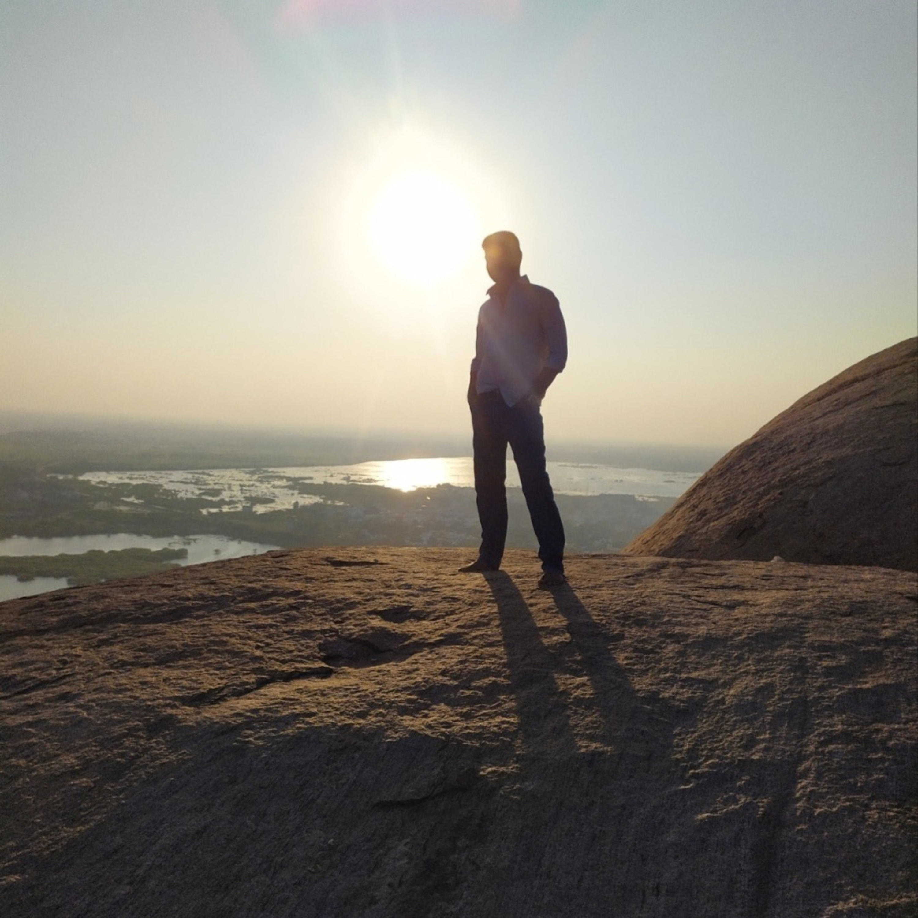 ViNu Talks cover art