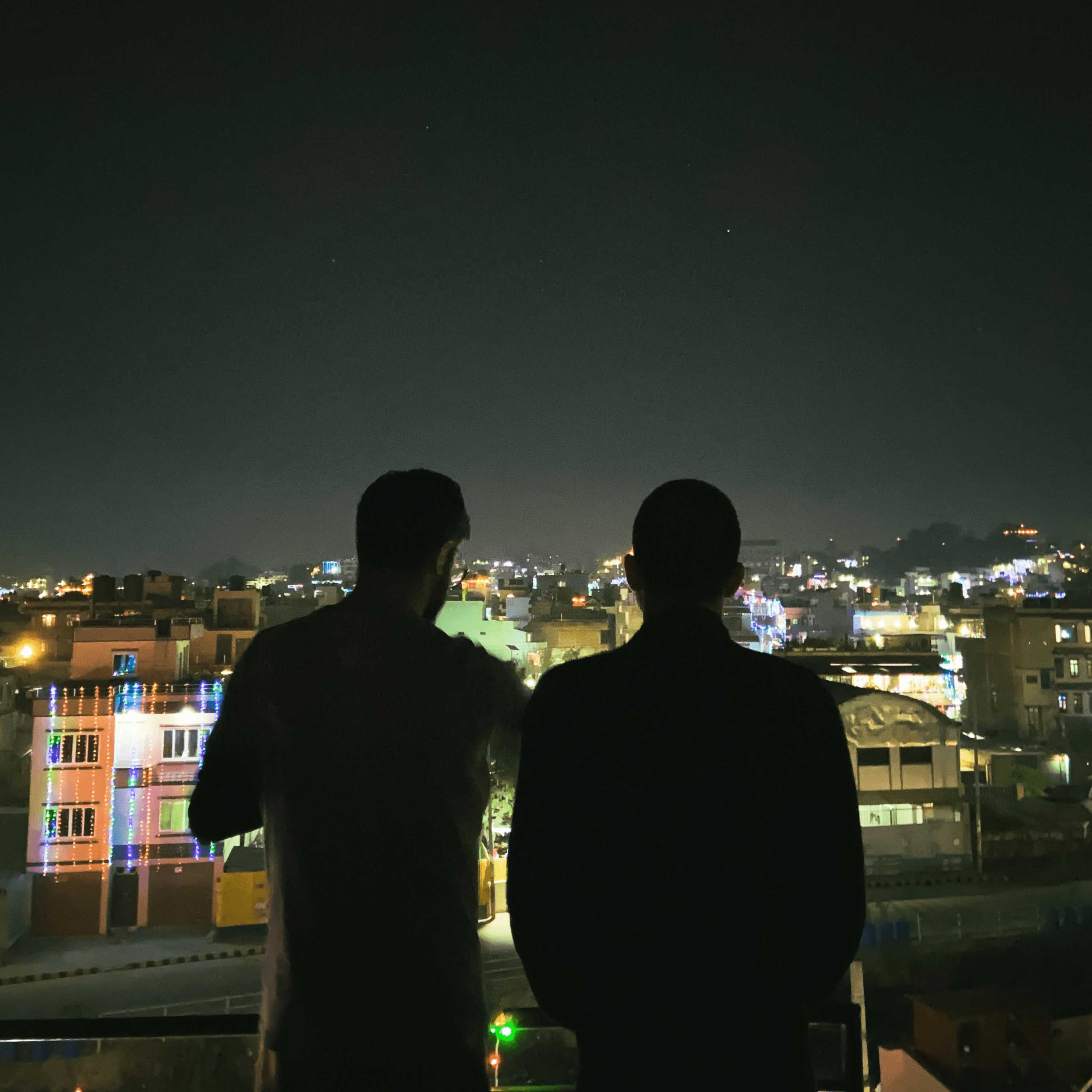 अंतिम उपहार और हमसफ़र जूता...!! cover art