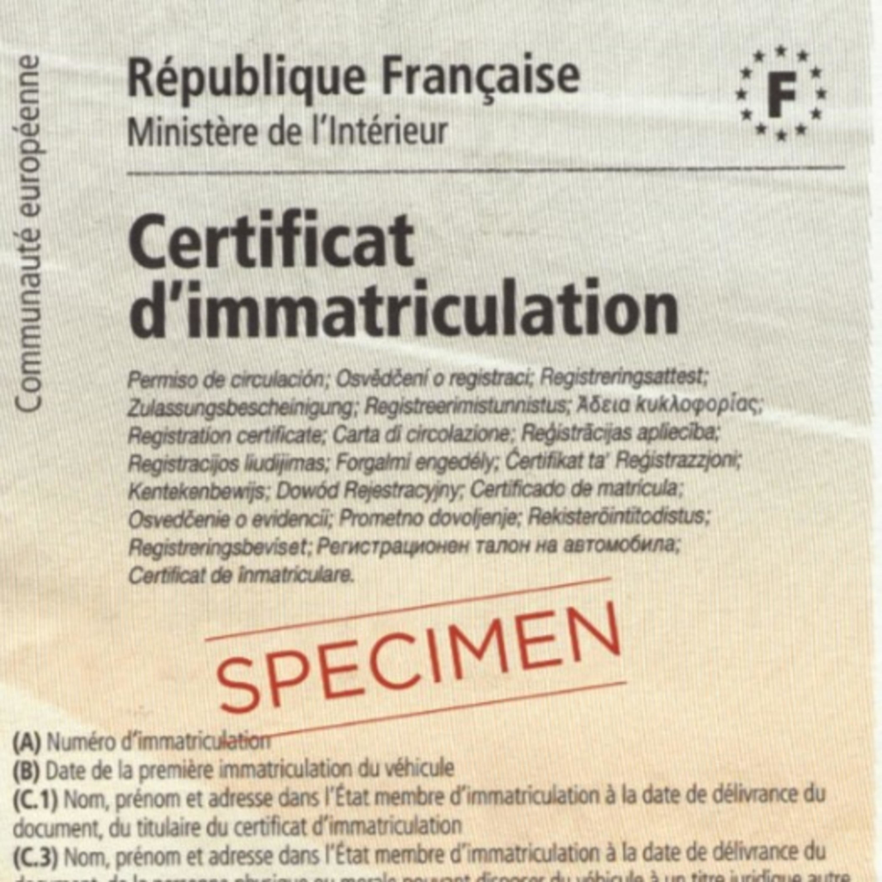 Tout savoir sur les cartes grises cover art