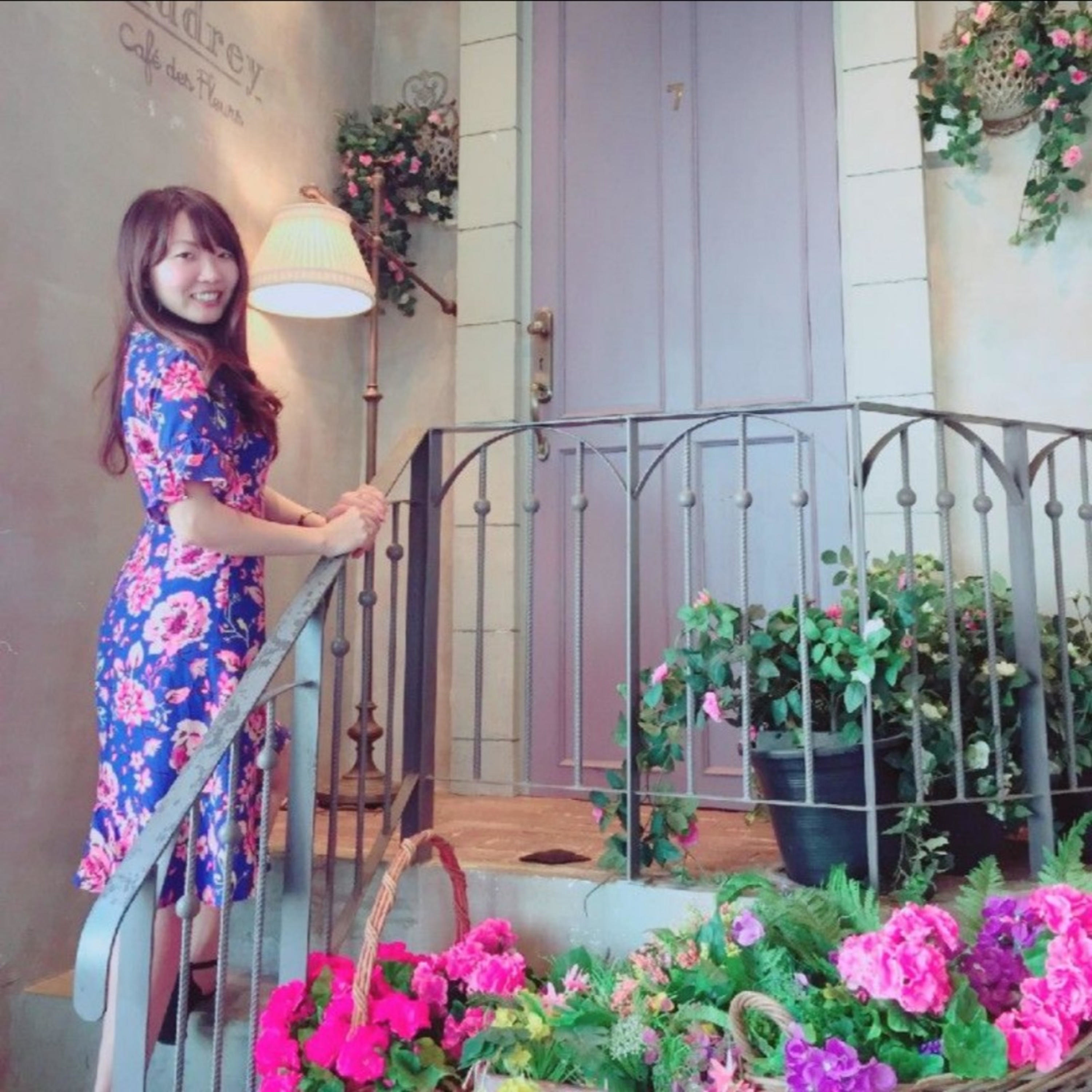 Anna's Cafe in English & Japanese / 英語で聴く！フリーランスと海外旅行・生活