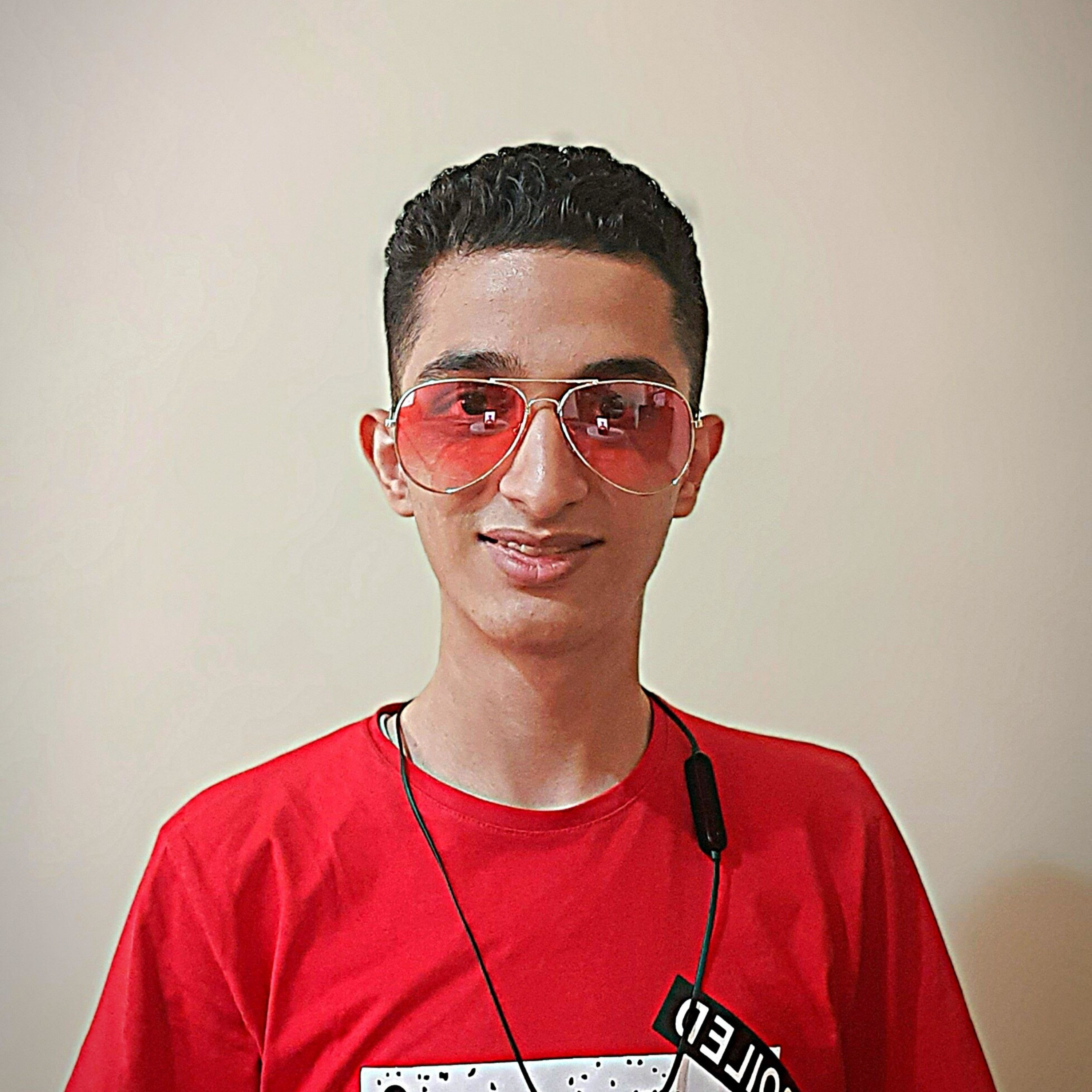 کاور Aliakbar Zohour