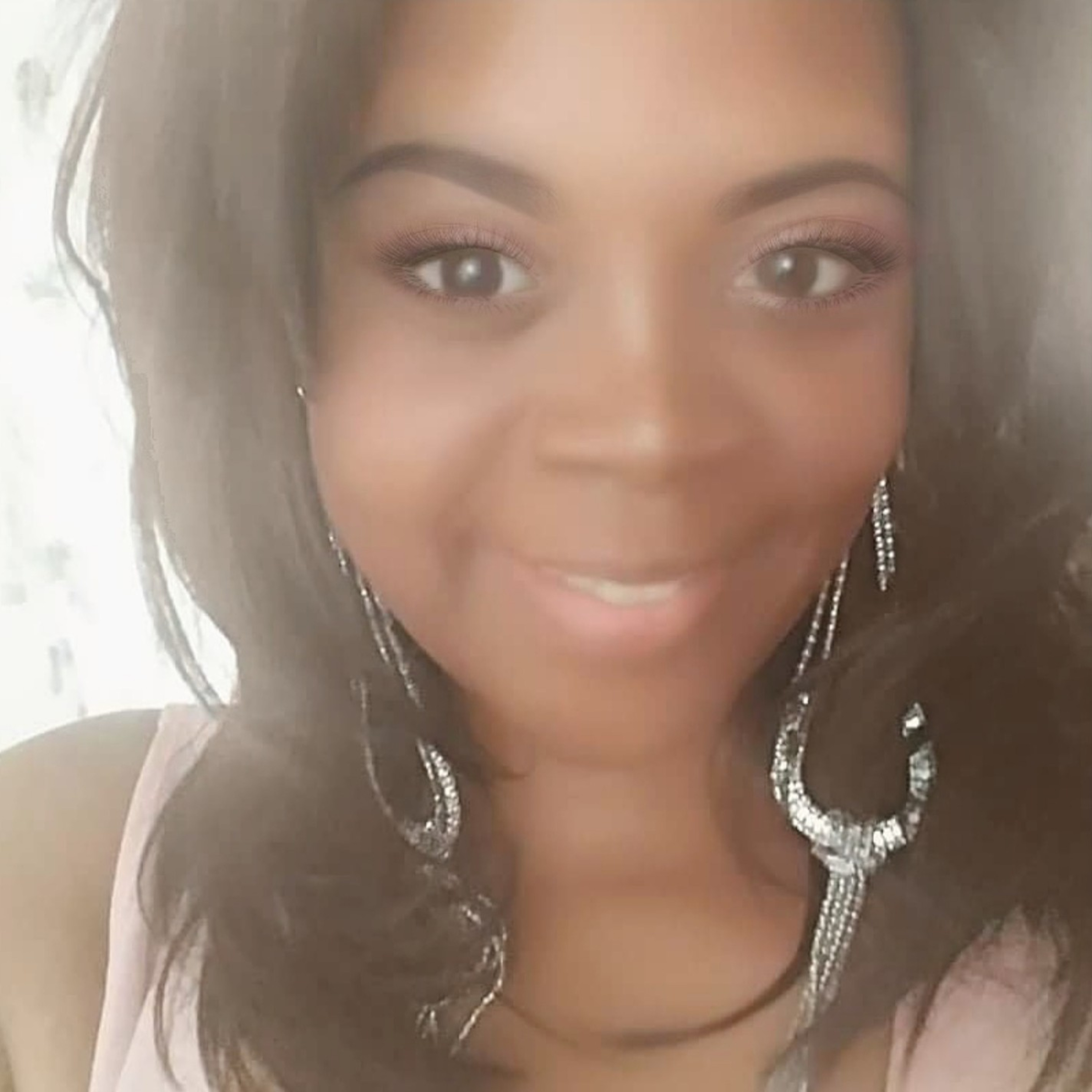 RosalynL - Words Of Advice Business Show