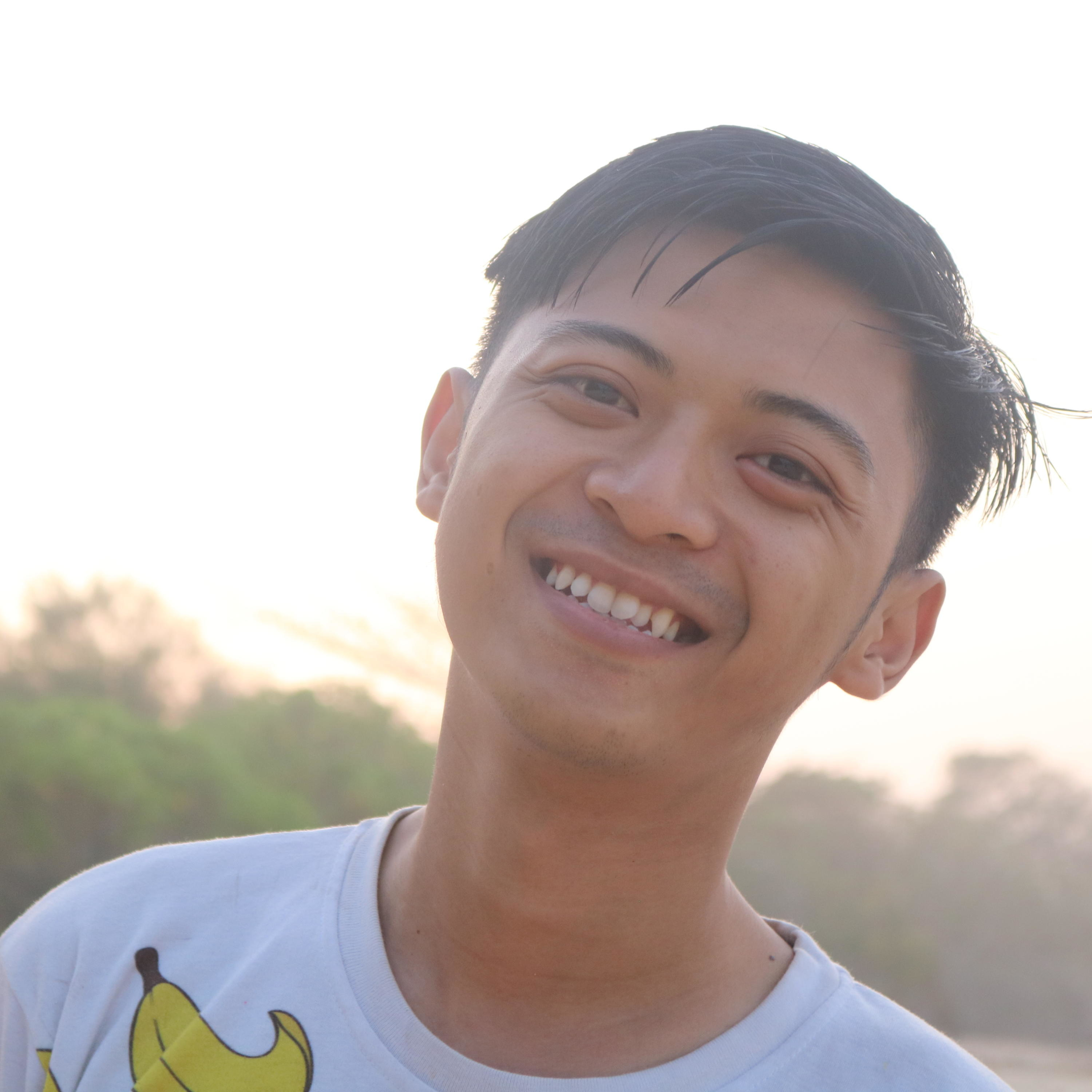 dudukdandengarkan