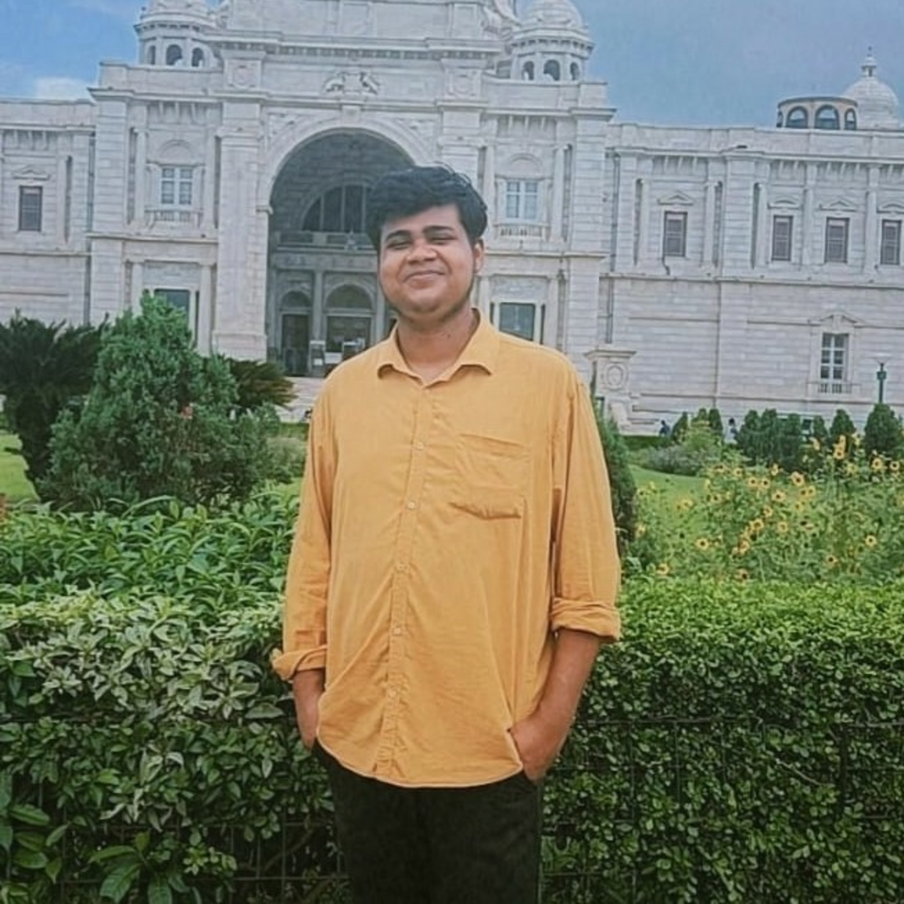 হোক কথা হোক গল্প , সাথে শুভজিত