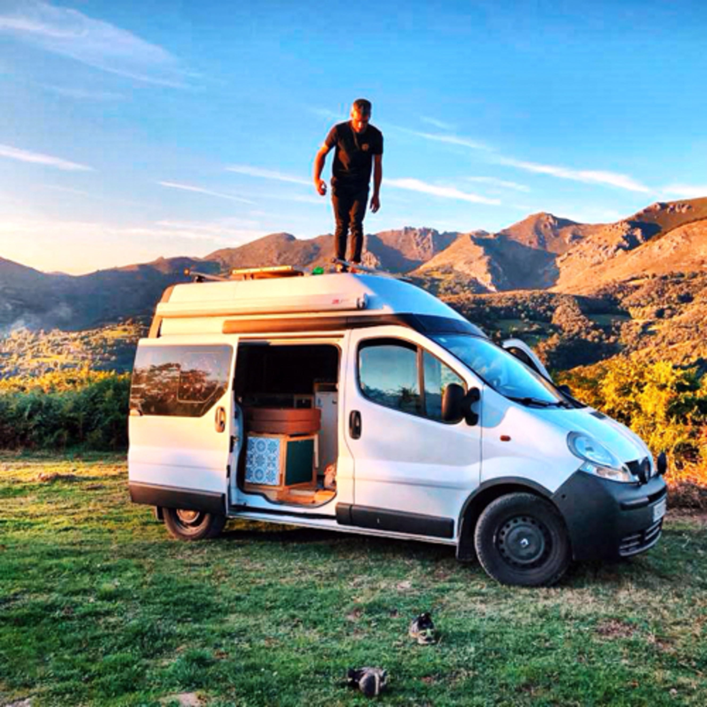 En furgo con Kakinenn