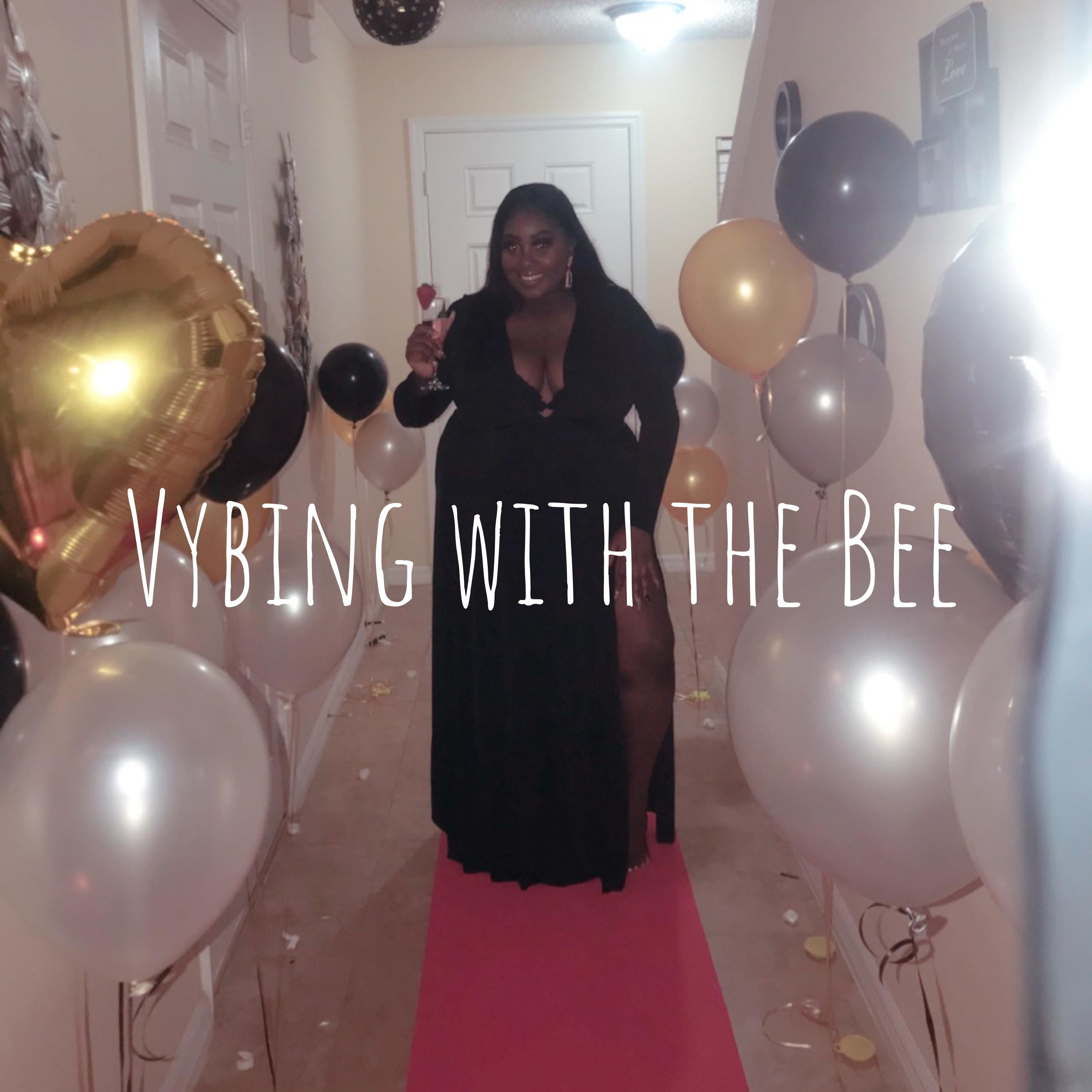 Vybing with the Bee