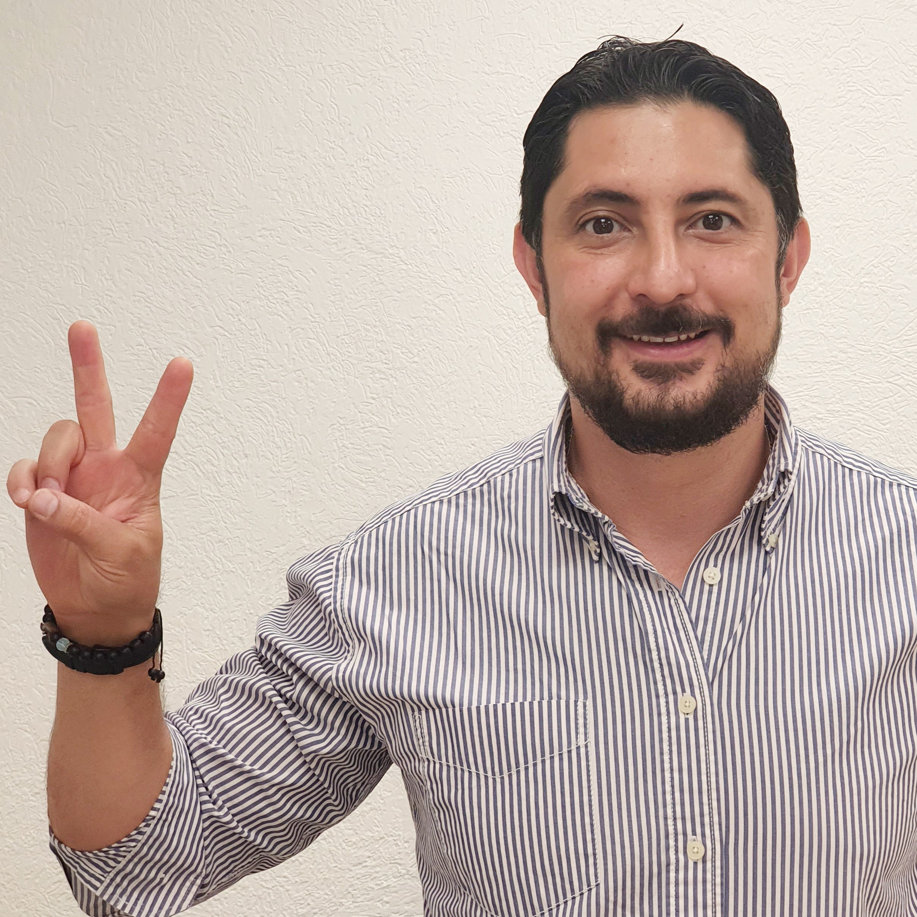 Hablando Derecho con Luis Villarreal