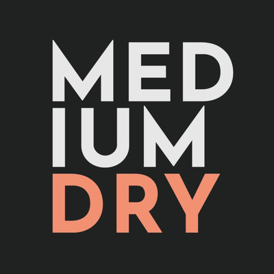 Medium Dry - Sucht & Abhängigkeit - Der Podcast für alle, die damit ein Thema haben!