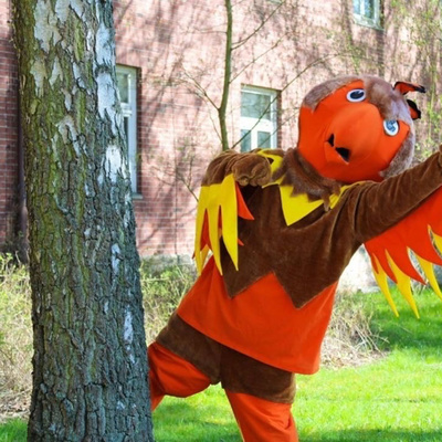 Roommates: Aya and Janina Final Round