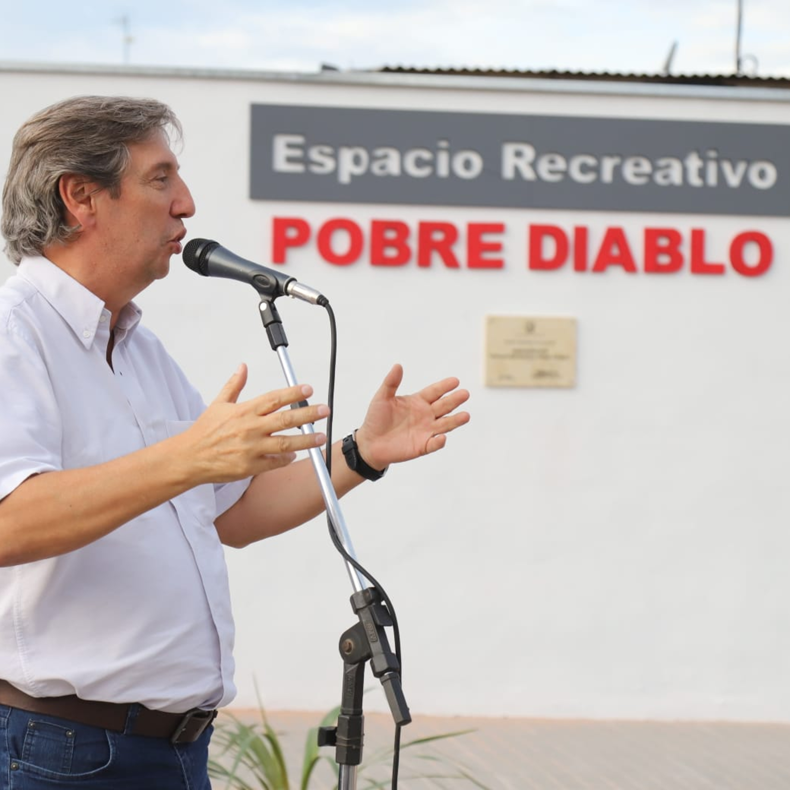 Los niños de Pobre Diablo ya disfrutan del espacio recreativo con nuevos juegos episode artwork