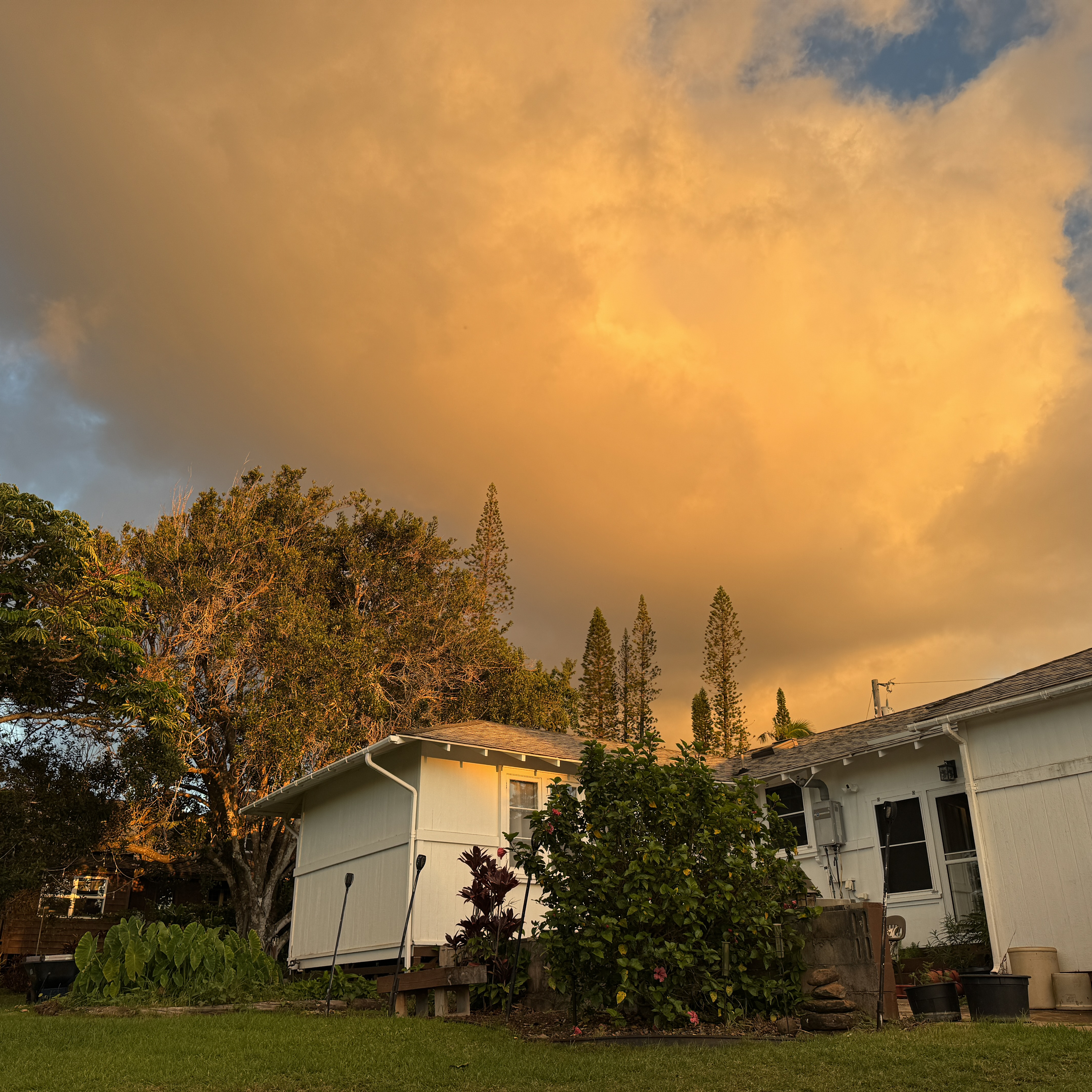 what’s life like on Moloka‘i Hawaiʻi?
