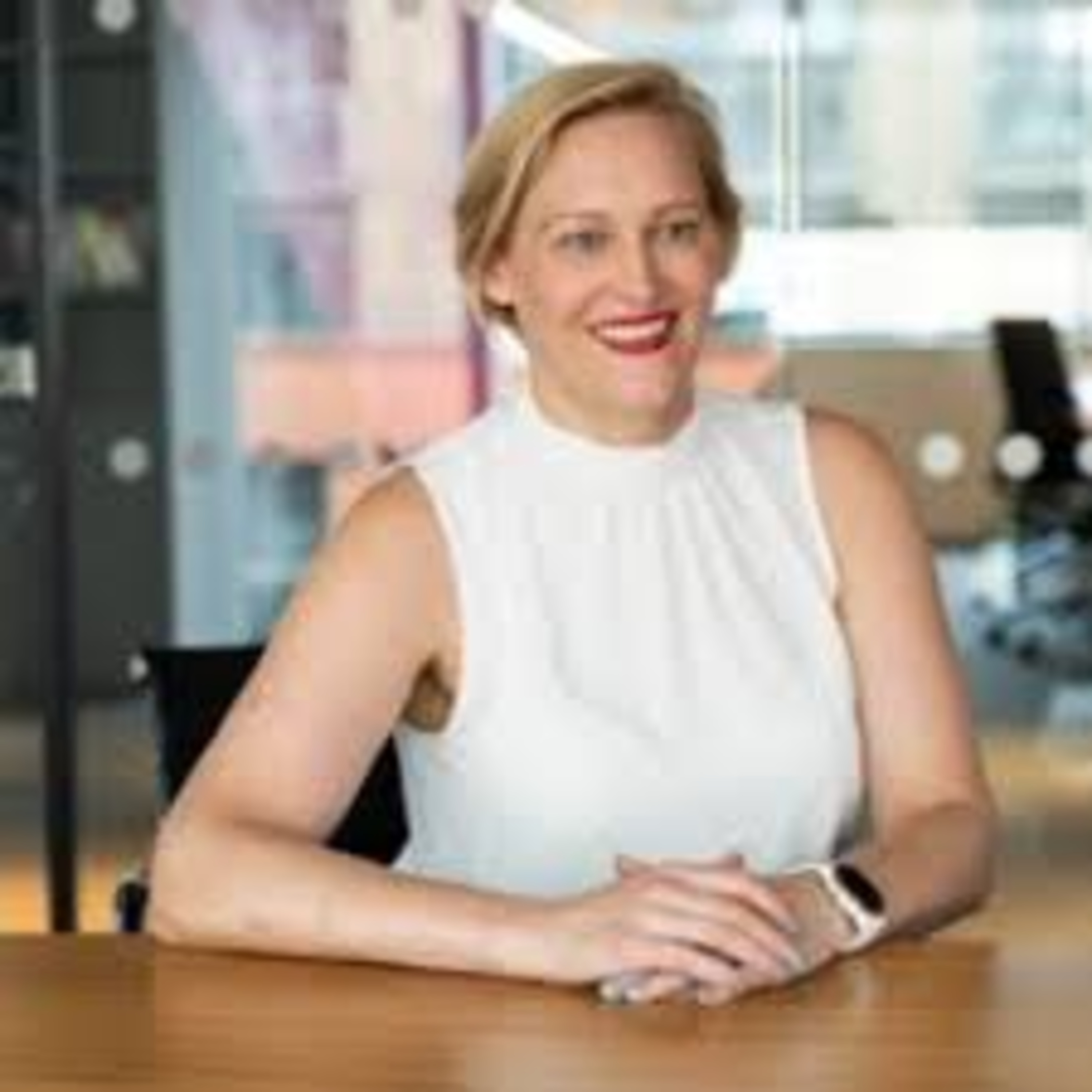 Helen Miall - Chief Marketing Officer - VIOOH  episode artwork