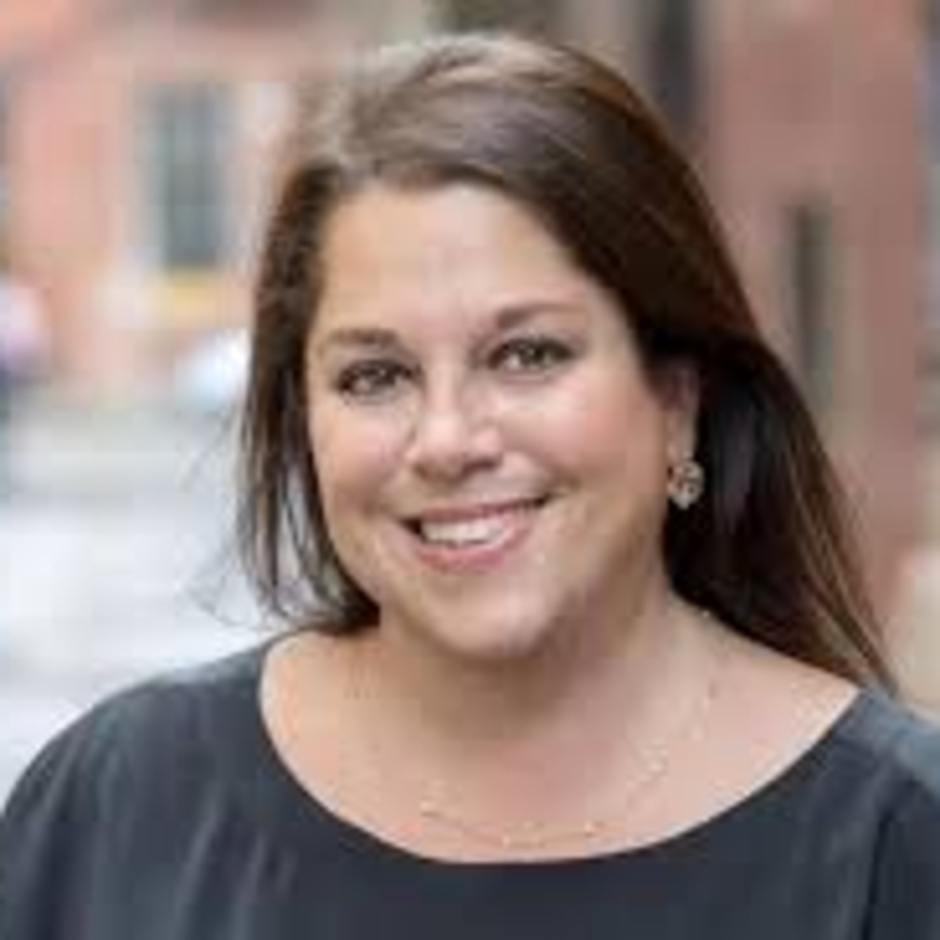 Lisa Rosenberg – Global President of Consumer Brands - Allison Worldwide  episode artwork