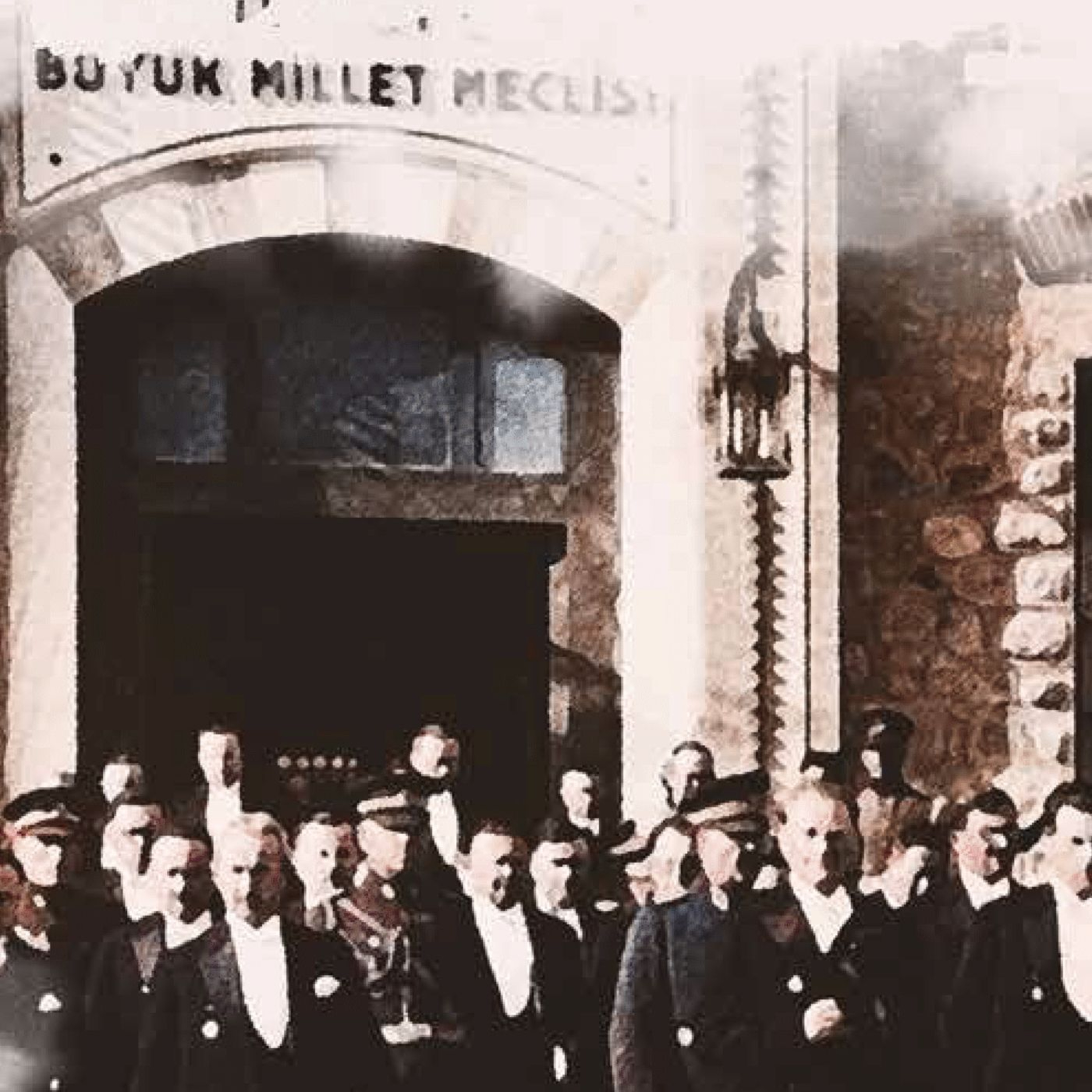 cover of episode Cumhuriyet ilan olundu! - Nazım Alpman - Cumhuriyet Özel (37. Sayı)