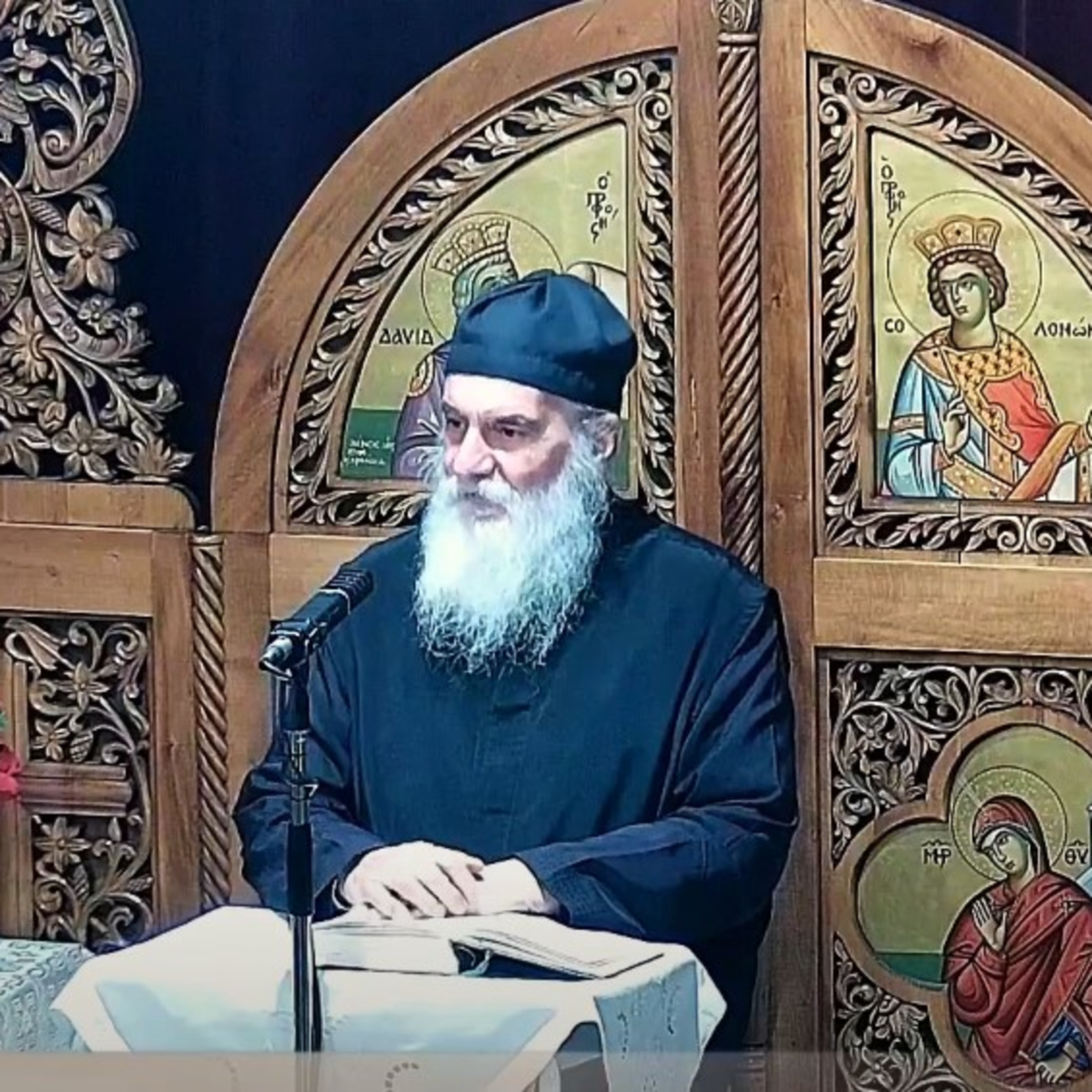 40. 2024 11 Ιαν. ΑΝΑΛΥΣΗ Θ. ΛΕΙΤΟΥΡΓΙΑΣ - Ο ιερεύς μεταξύ Θεού και ανθρώπων - π.Νικηφόρος