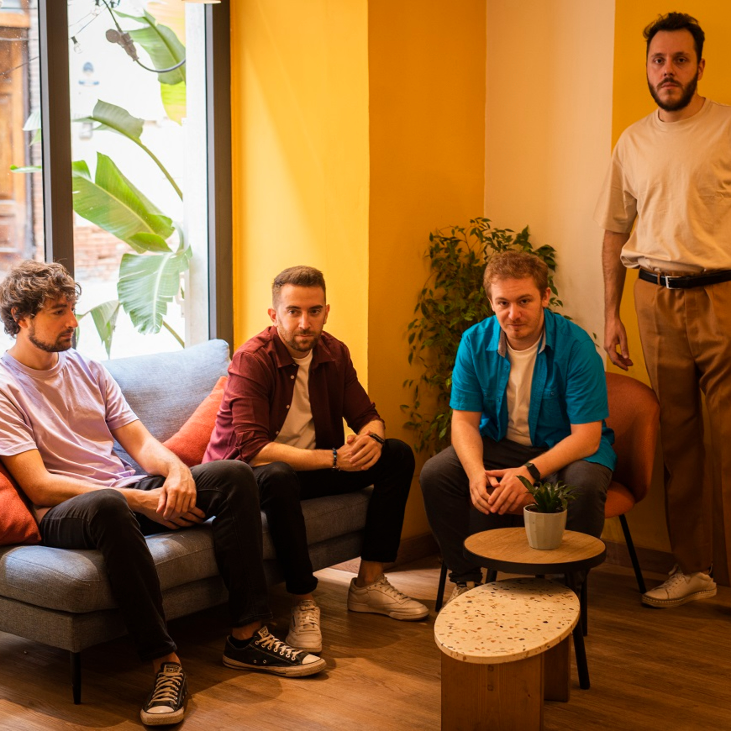 Giuseppe Genua presenta l'ultimo progetto dei Metanoia, la band giuliese episode artwork