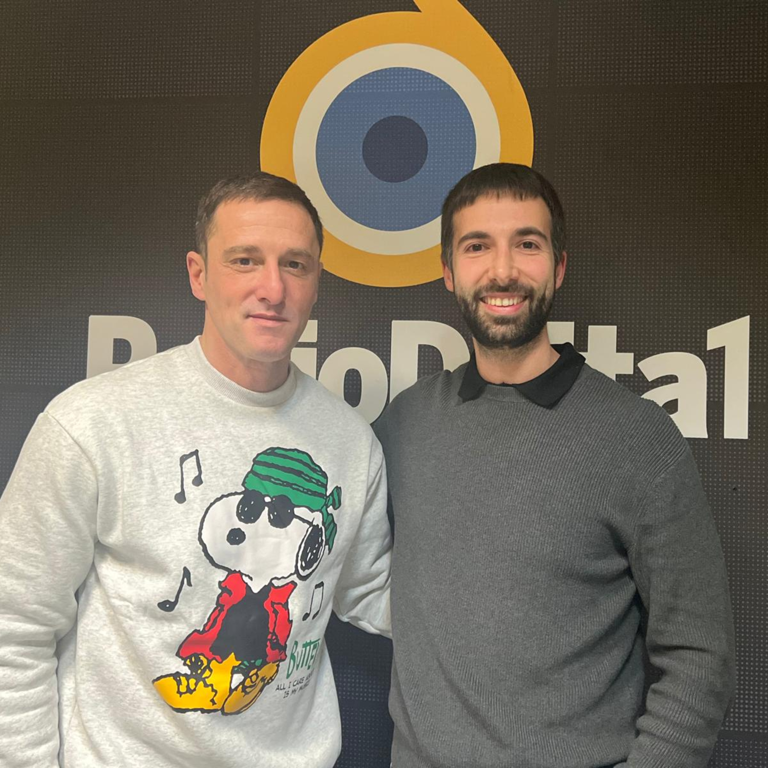 Luca Dirisio negli studi di Radio Delta 1 con "E' tutto fragile" episode artwork