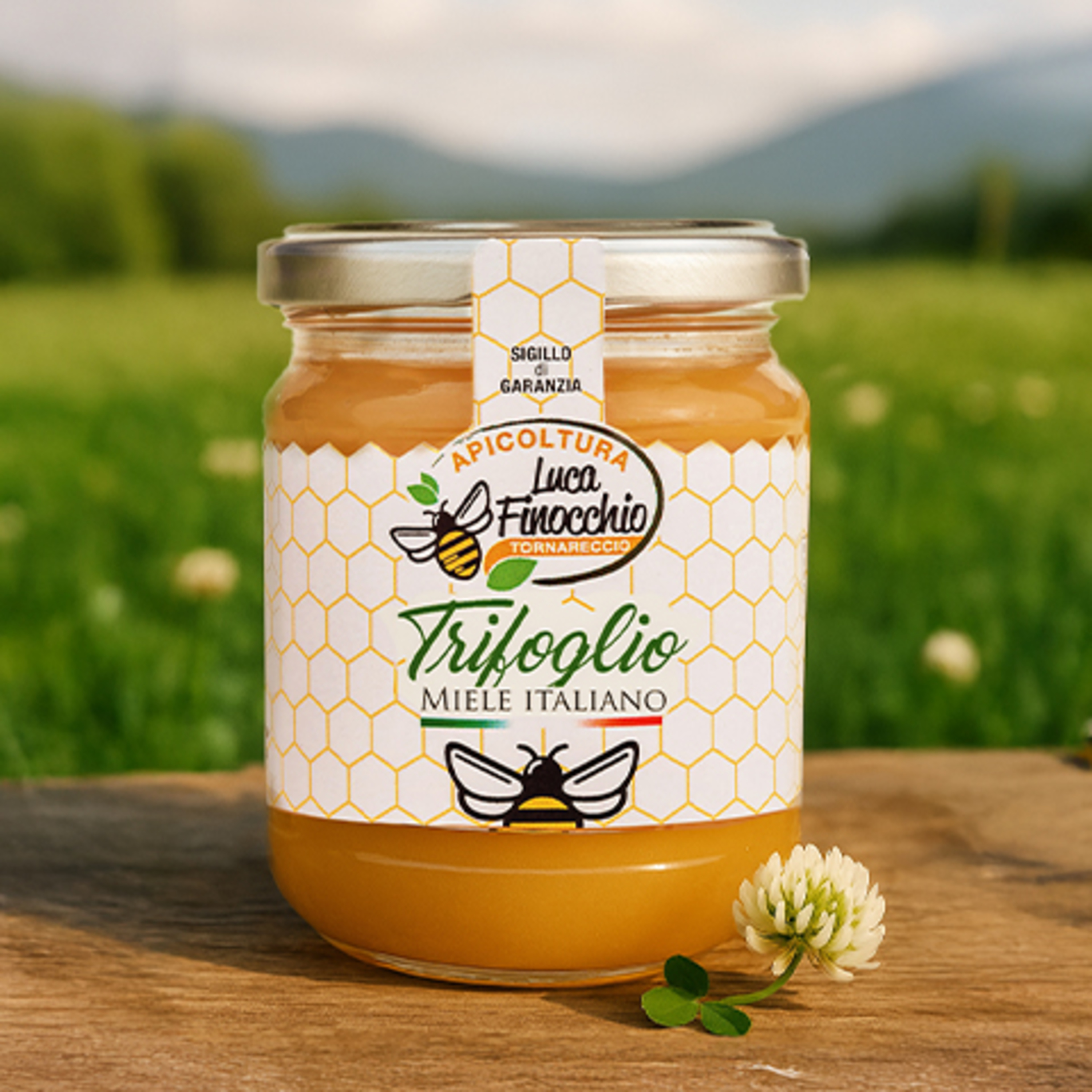 Miele di Trifoglio: novità di Apicoltura Luca Finocchio episode artwork