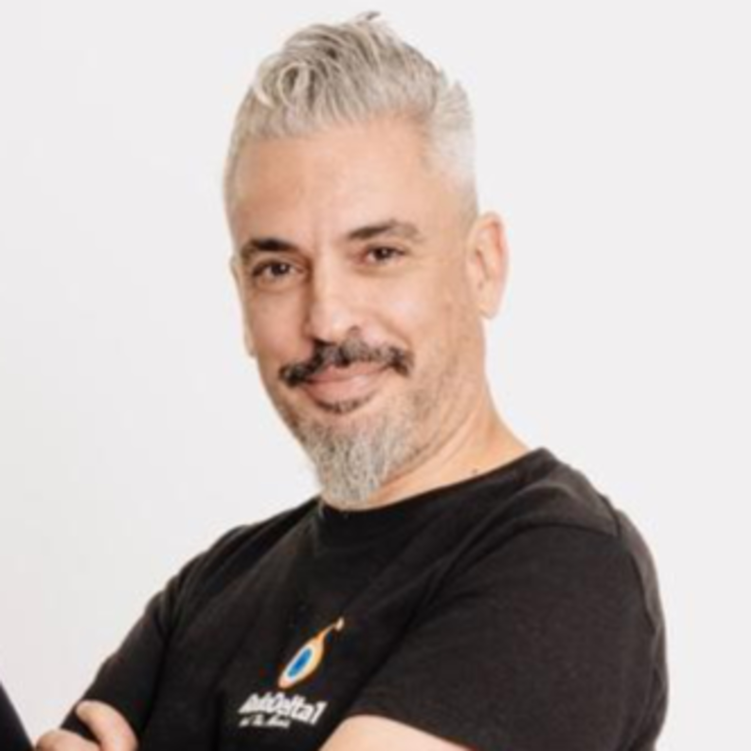 Giuliano Gomez parla di sveglia mattutina episode artwork